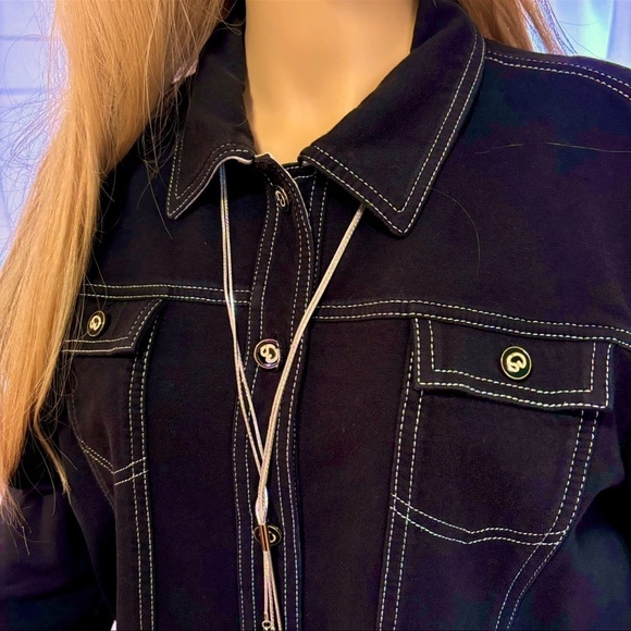 ST. JOHN JACKET EXCELLENT CONDITION BLACK/DARK NAVY WHITE TRIM - Picture 1 of 7